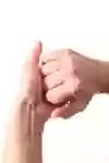 Bild som visar handdesinfektion