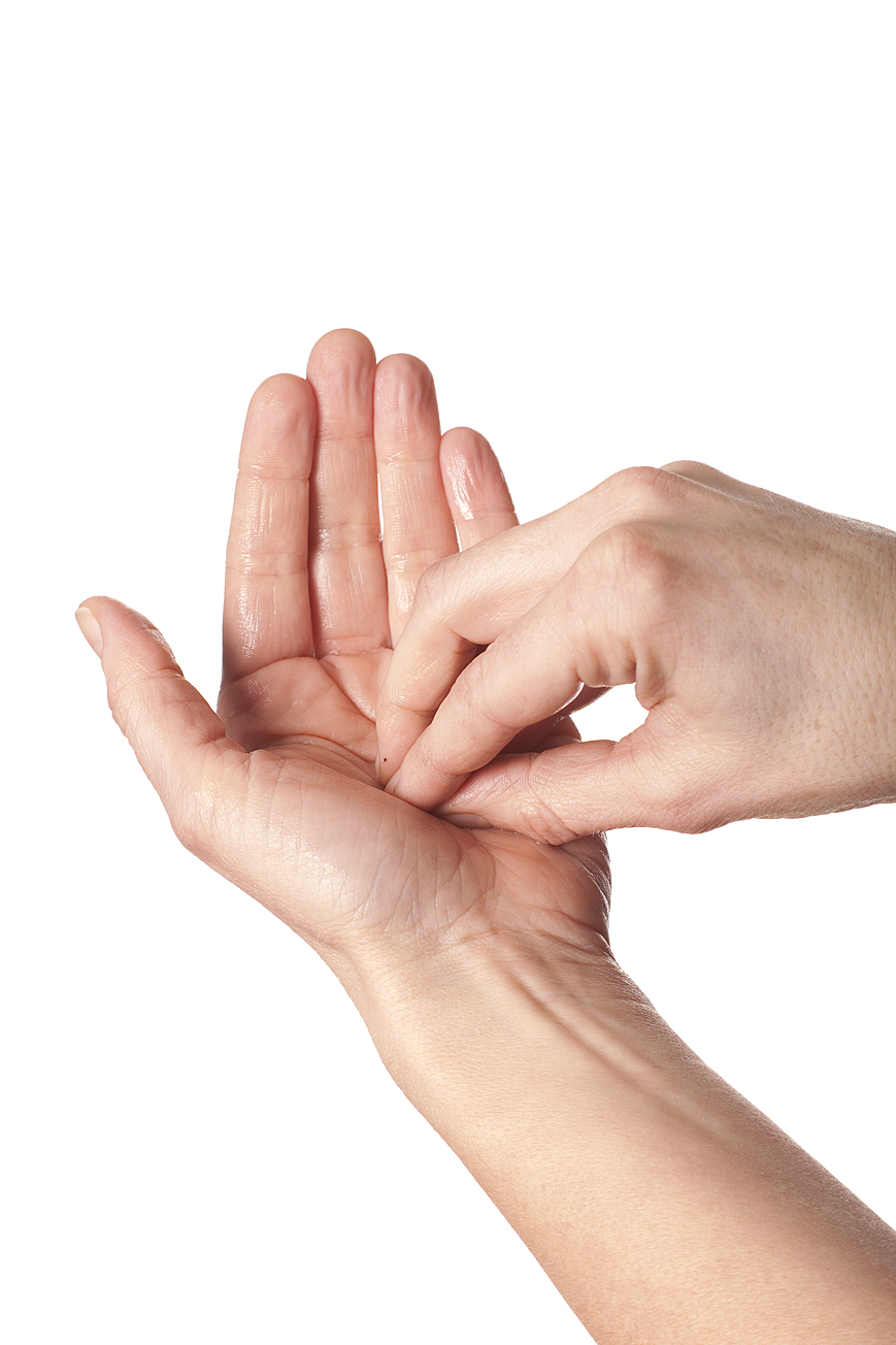   Bild som visar handdesinfektion